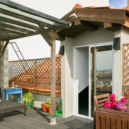View With Rooftop Apartamento *