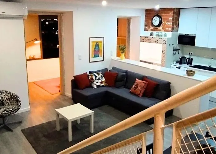 View With Rooftop * Lisboa